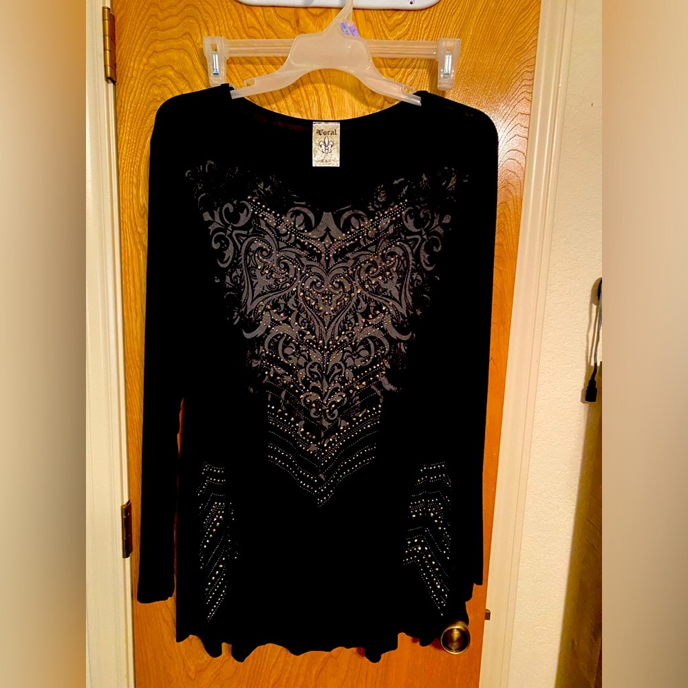 Ladies Vocal USA top.